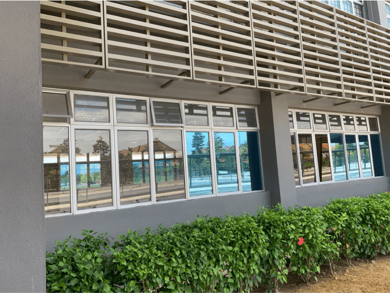 THE BEST FACTOR TO CONSIDER TINTED OFFICE BACHANG