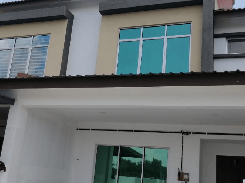 THE BEST QUALITY TINTED HOUSE TANGGA BATU