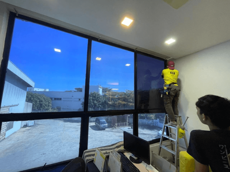 THE BEST DEAL FOR CHOOSING TINTED OFFICE TANGGA BATU