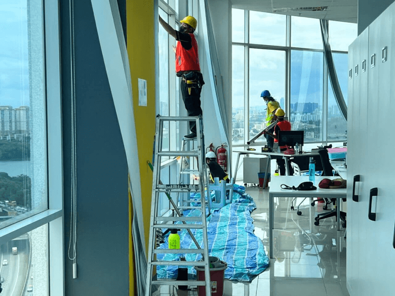 THE BEST DEAL FOR CHOOSING TINTED OFFICE TAMAN KRUBONG PERDANA