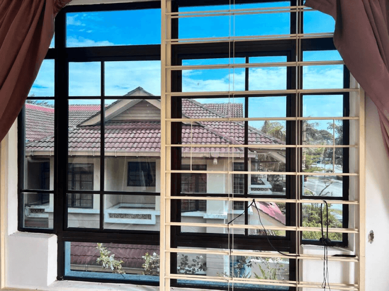 THE BEST COMPLETE CHECKLIST FOR TINTED GLASS BERTAM