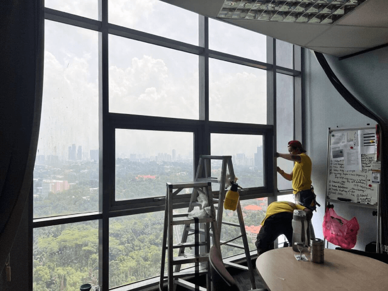 HOW TO GET THE BEST CHECKLIST SOLAR FILM BERTAM