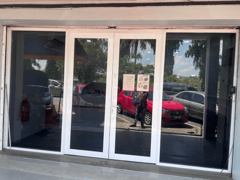 THE BEST FIND OUT GREAT TINTED WINDOW FILM BANDAR HILIR