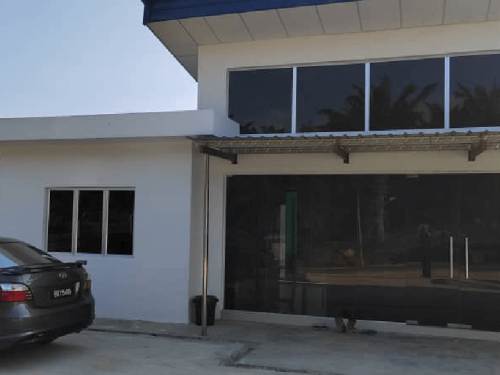 TINTED SOLAR TINT FILM ALOR GAJAH